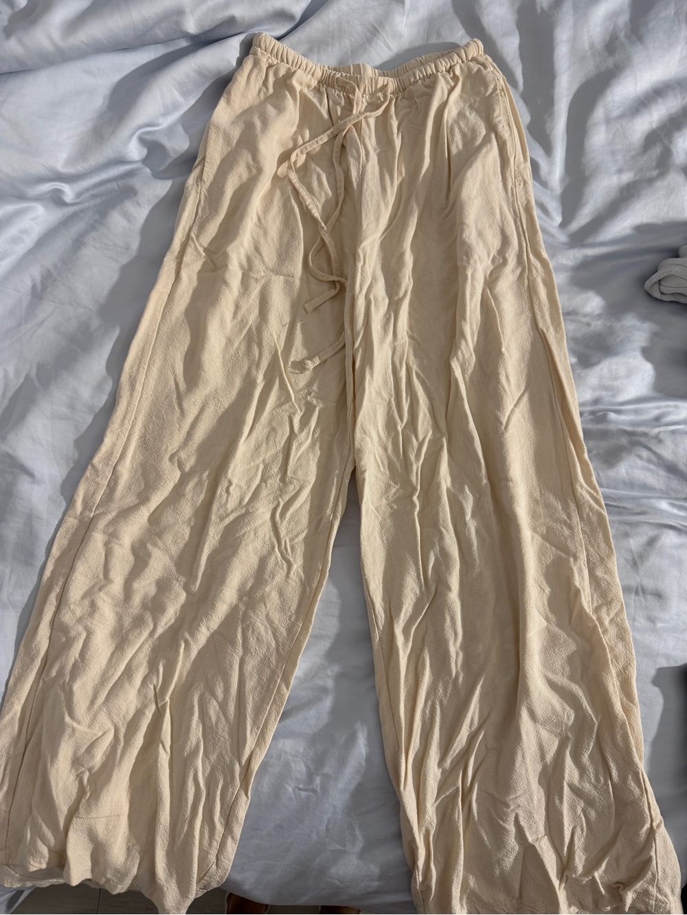 NWOT Cream Elastic Waist Women’s Relaxed Linen-Blend Pants